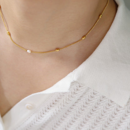 Natural Freshwater Pearl Delicate Gold Chain Necklace
