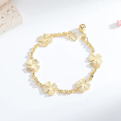 Fine Gold Bracelet Clover Pattern